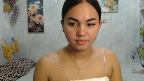 urasian_kat online show from 06-20-26, 07:27