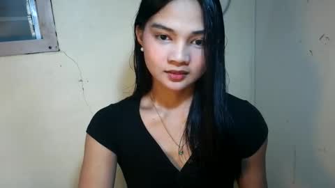 Snapshot of urasian_latinaxxx chatting on 05-23-26, 06:51 urasian_latinaxxx online show from 05-23-26, 06:51