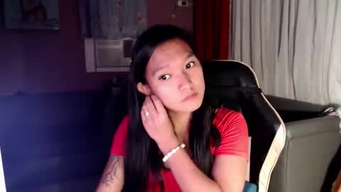 NEWRA  ALLISON online show from 10-01-25, 02:23