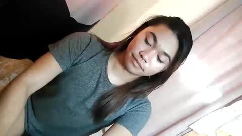 Snapshot of urasian_pinayxxx chatting on 03-21-26, 12:04 Alvie online show from 03-21-26, 12:04