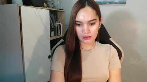 urasianfuckprincessxxx online show from 12-19-24, 10:53