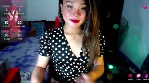 Snapshot of urasiansweet_cummer chatting on 03-04-26, 10:38 KENDRA online show from 03-04-26, 10:38