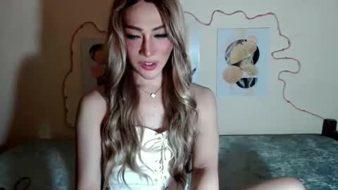 QUEEN ANGEL online show from 02-28-26, 10:05