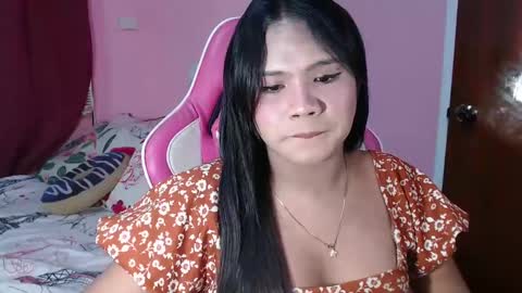 Sofia online show from 01-28-25, 01:38