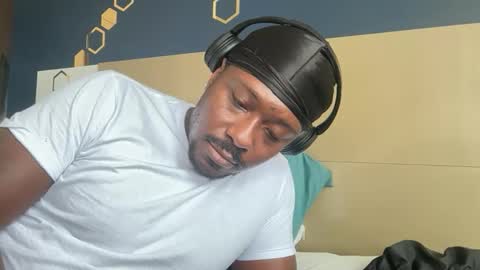 urbandick5 online show from 05-01-26, 01:59