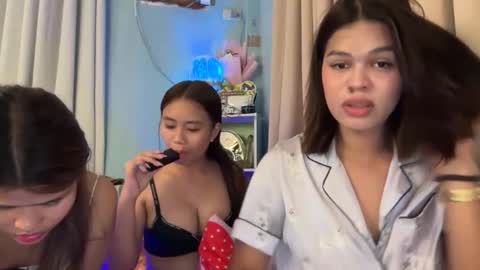 Urbbgurl lynxx  online show from 11-07-25, 12:05