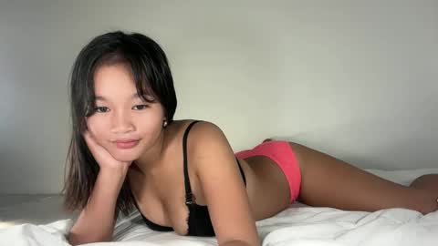 Snapshot of urcute_pinay chatting on 05-12-26, 08:22 sai online show from 05-12-26, 08:22