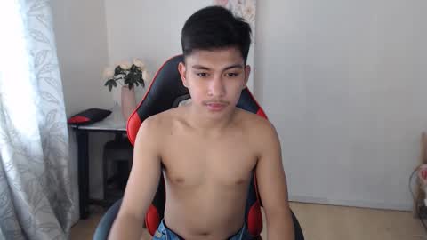 Dannie online show from 09-24-25, 03:43