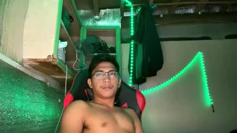 Dannie online show from 10-03-25, 03:03