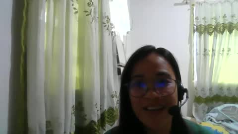 Jen online show from 02-10-25, 06:09