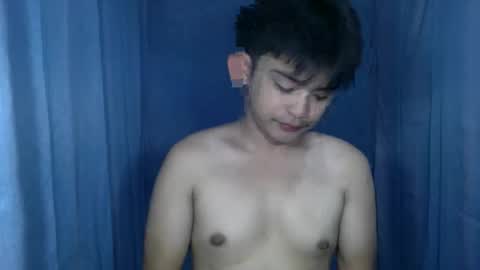 Snapshot of urcutiemikko chatting on 01-11-26, 05:12 urcutiemikko online show from 01-11-26, 05:12