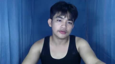 Snapshot of urcutiemikko chatting on 01-12-26, 11:59 urcutiemikko online show from 01-12-26, 11:59