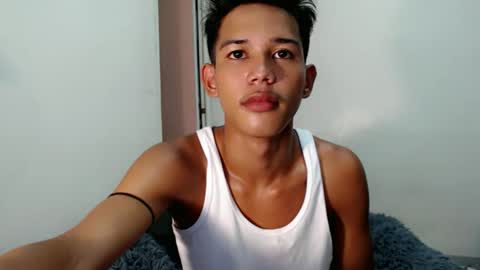 urdreamboy_clarin online show from 06-06-26, 04:39