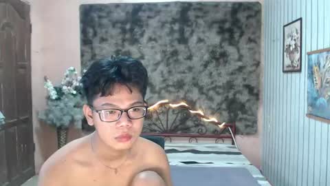 Snapshot of urdreamboy_doms chatting on 07-24-26, 05:16 urdreamboy_doms online show from 07-24-26, 05:16
