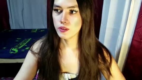 Snapshot of urdreamfilipina chatting on 02-17-26, 12:01 urdreamfilipina online show from 02-17-26, 12:01