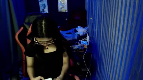 urdreamgirljayne online show from 01-05-25, 04:14