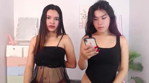Snapshot of ure_asiancockgirl07 chatting on 09-10-25, 01:22 Bretesh online show from 09-10-25, 01:22