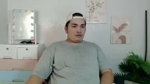 ure_fattytoy143 online show from 06-18-26, 09:09