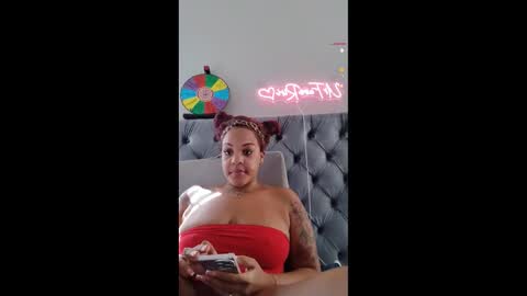 urfaveriri online show from 10-14-25, 04:41