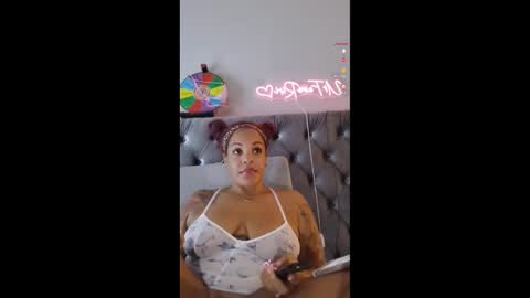 urfaveriri online show from 10-17-25, 09:34