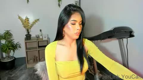 Angela Cullens online show from 12-26-24, 02:22