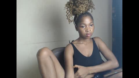 urflirtydoll online show from 01-21-25, 08:32