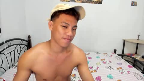 urfucker_vinz online show from 06-04-26, 11:55