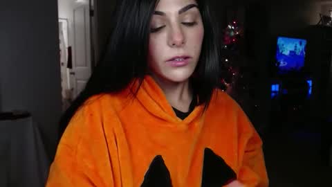 Snapshot of urgoddessmarla chatting on 11-20-25, 03:50 Goddess Marla online show from 11-20-25, 03:50