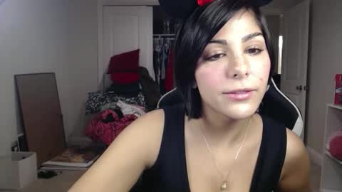 Snapshot of urgoddessmarla chatting on 12-15-25, 12:15 Goddess Marla online show from 12-15-25, 12:15