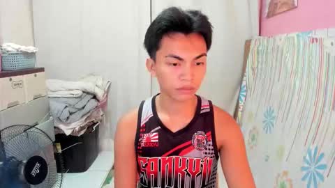 Snapshot of urguy_marco chatting on 06-04-26, 06:25 urguy_marco online show from 06-04-26, 06:25