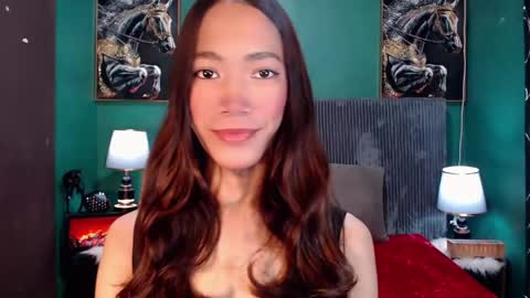 Snapshot of urhot_athena chatting on 04-29-26, 10:52 urhot_athena online show from 04-29-26, 10:52