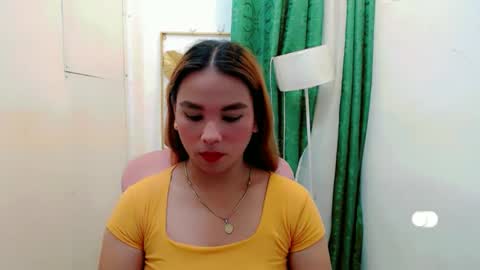 Snapshot of urhotdana chatting on 11-29-25, 09:45 Diane online show from 11-29-25, 09:45