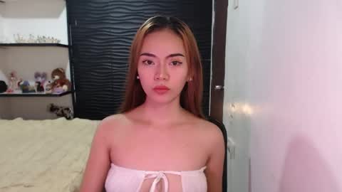 Angel online show from 09-30-25, 05:51