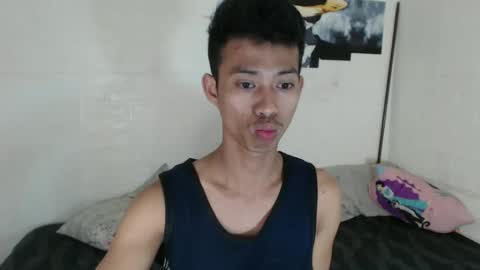 Snapshot of urhotfuckingass chatting on 01-06-25, 10:58 richard online show from 01-06-25, 10:58