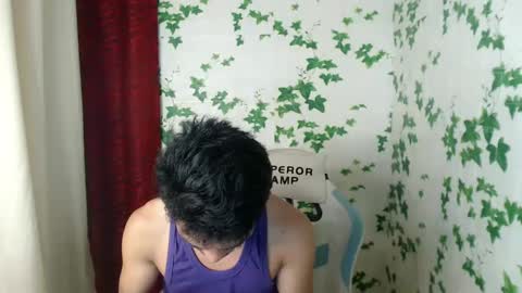 Snapshot of urhotfuckingass chatting on 01-13-25, 06:27 richard online show from 01-13-25, 06:27