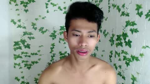 Snapshot of urhotfuckingass chatting on 03-01-25, 01:43 richard online show from 03-01-25, 01:43