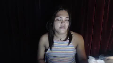 urhottie_bella online show from 05-05-26, 04:48