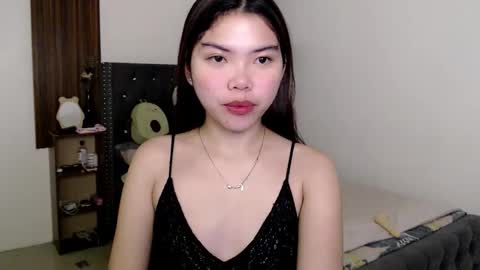 urhottie_melodie online show from 10-28-25, 08:18