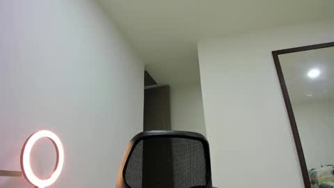 urimare_south online show from 01-19-25, 02:25