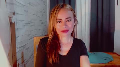 urlovely_che online show from 01-12-26, 05:40
