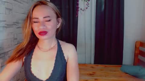 Snapshot of urlovely_che chatting on 03-08-26, 03:32 urlovely_che online show from 03-08-26, 03:32