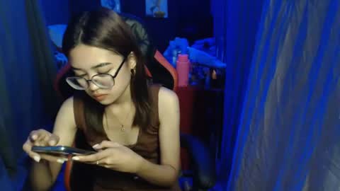 urlovelychinita online show from 02-01-25, 08:50