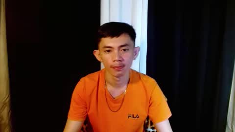 urlover_boy online show from 09-11-25, 05:07