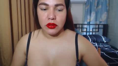 Snapshot of urlovercockxxx chatting on 02-20-26, 02:52 janah online show from 02-20-26, 02:52