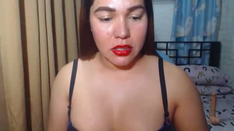 Snapshot of urlovercockxxx chatting on 03-09-26, 12:31 janah online show from 03-09-26, 12:31