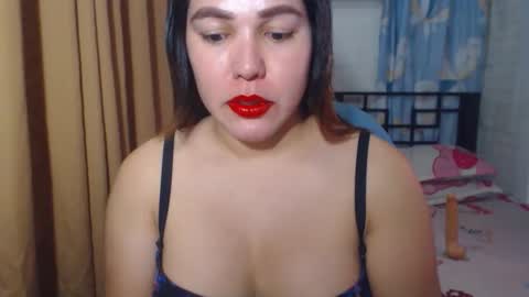 Snapshot of urlovercockxxx chatting on 04-27-26, 03:48 janah online show from 04-27-26, 03:48