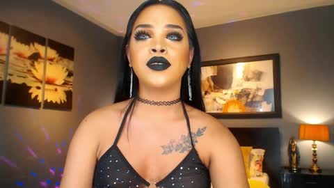 Snapshot of urmajestytyra chatting on 04-11-26, 07:45 UrMajestyTyra online show from 04-11-26, 07:45