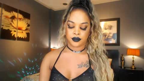 Snapshot of urmajestytyra chatting on 04-22-26, 12:46 UrMajestyTyra online show from 04-22-26, 12:46