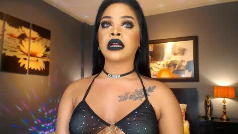Snapshot of urmajestytyra chatting on 04-26-26, 12:52 UrMajestyTyra online show from 04-26-26, 12:52