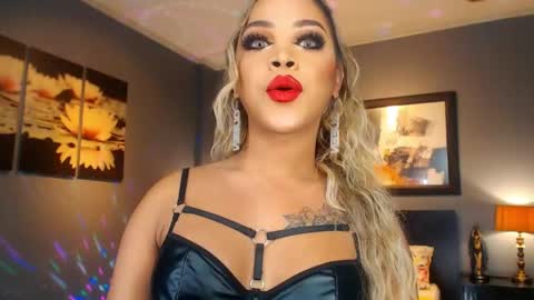 Snapshot of urmajestytyra chatting on 05-07-26, 11:54 UrMajestyTyra online show from 05-07-26, 11:54